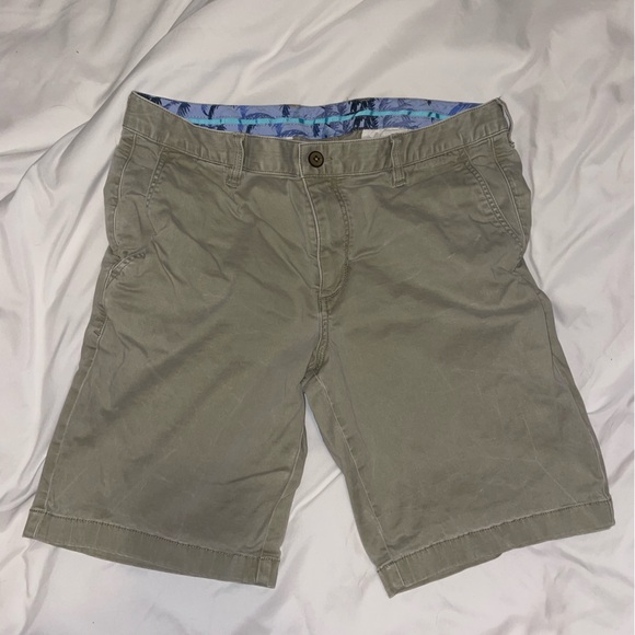 Green Tommy Bahama 8-inch Boracay Shorts - Picture 1 of 3